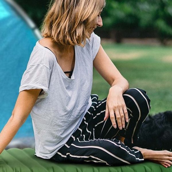 Inflatable Camping Mat for Lightweight Sleeping - Image 4