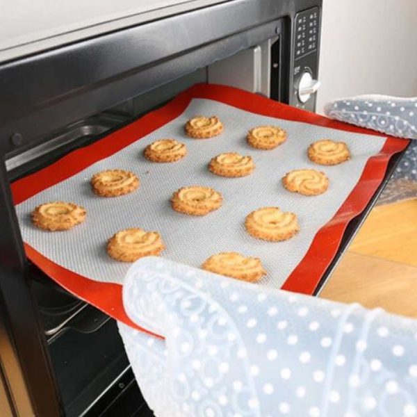 MyKitchen® Silicone Macaron Baking Mat - Image 4