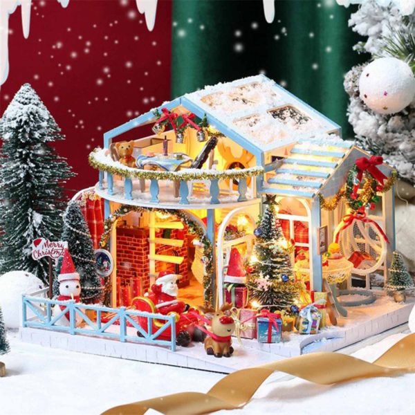 FocusToys® Miniature Dollhouse Kit: Enchanted Holiday - Image 5