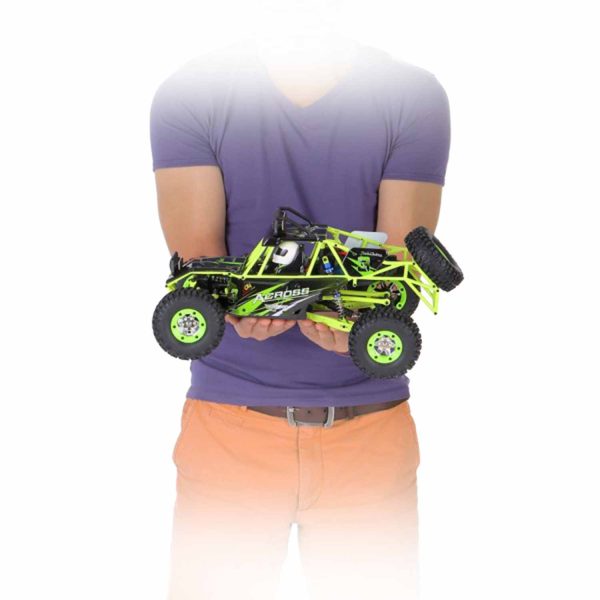 FocusToys® High-Speed RC Off-Road Car: 4x4 1:12 Scale - Image 5
