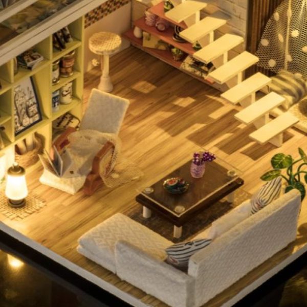 FocusToys® Mini Wooden Doll House: Contracted City - Image 5