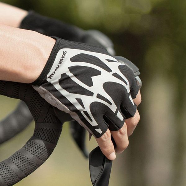 RockBros® Half-Finger Reflective Cycling Gloves - Image 4