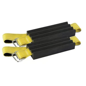FocusOutdoor® Heavy-Duty Vehicle Recovery Traction Tyre Tracks