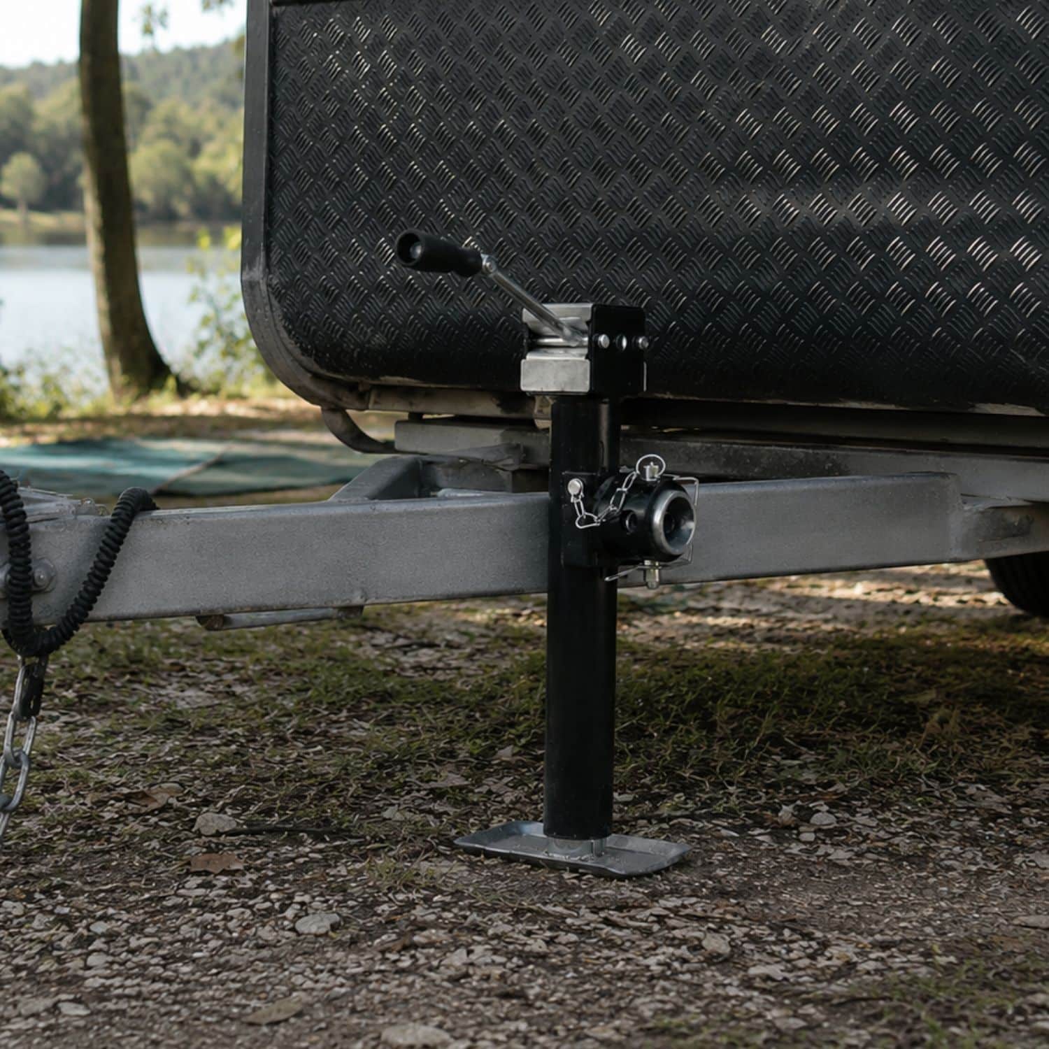 FocusOutdoor® 2.2 Ton 5000lbs Sidewind Trailer Jack Stand - Image 2